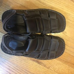 Skechers men’s leather and manmade sandals